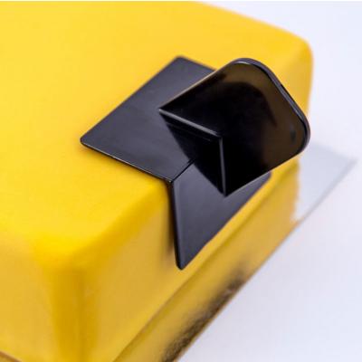 Şeker Hamuru Keskin Kenar Ütüsü